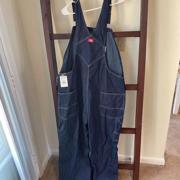 Dickies Other - Dickies Men's 40 x 30 Coveralls Bib Overall Workwear Denim Adjustable Strap NEW